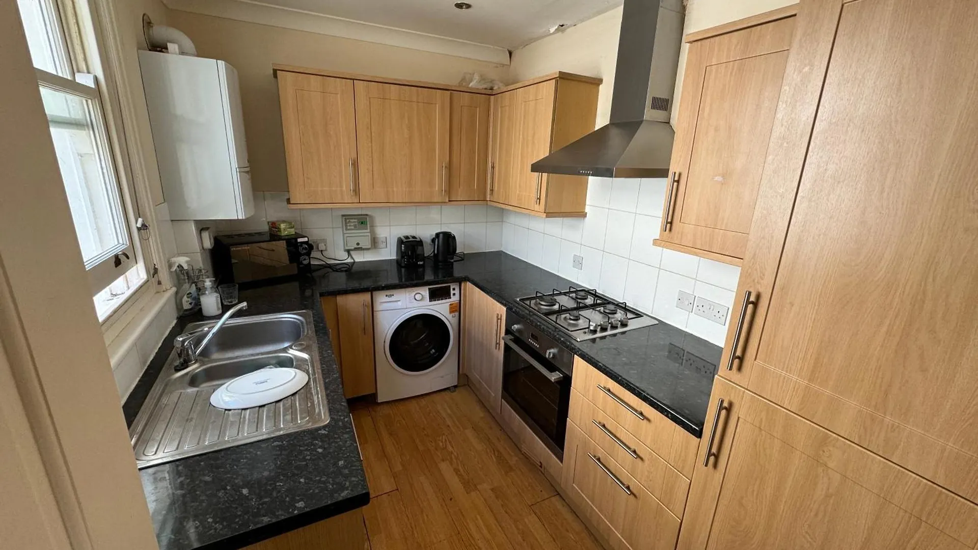 Homestay Room In Shared Property Central Brighton United Kingdom