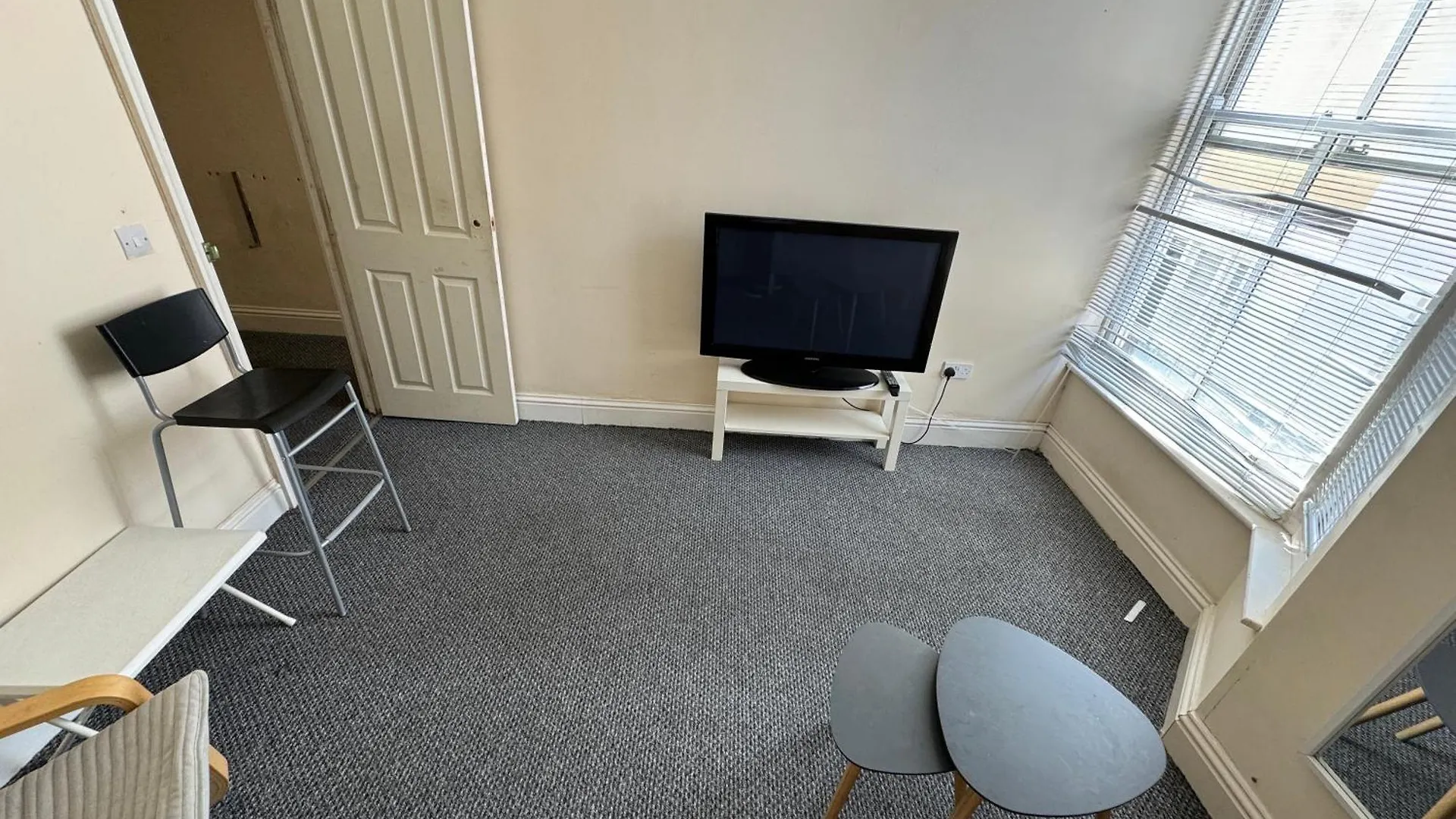 Room In Shared Property Central Brighton